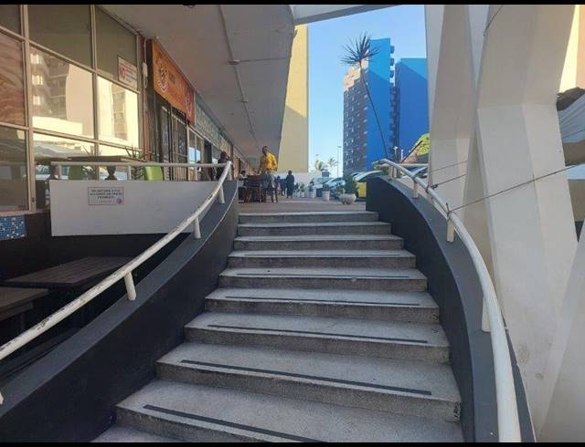 1,430M² BUILDING FOR SALE IN SOUTH BEACH